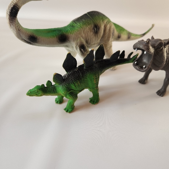 Lot Of 3 Vintage Dinosaurs/Figures Greenbrier International Dinosaur Figures - Picture 9 of 9